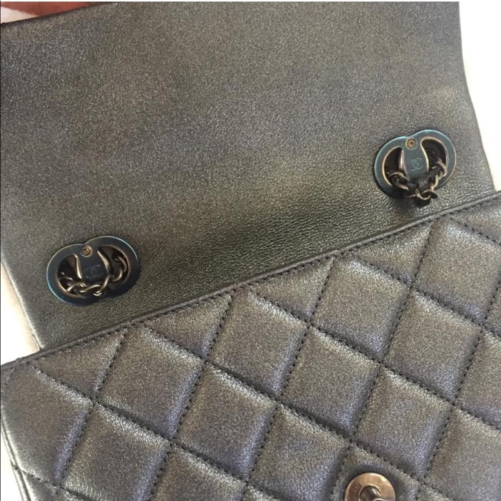 Chanel mini flap bag - Picture 2 of 7